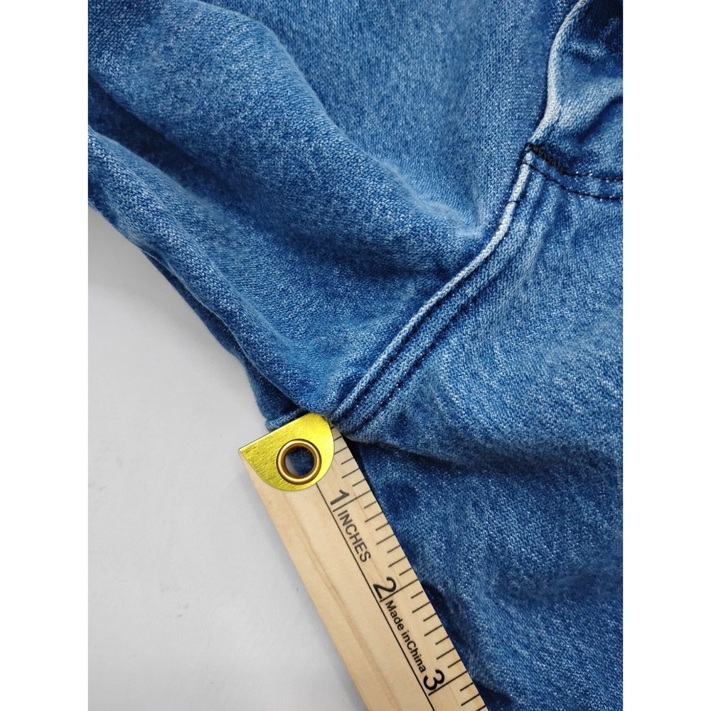 Wrangler 13mwz Men Jeans Classic Blue Denim Straight Leg Size 38x32 Cowboy Cut - Picture 4 of 9